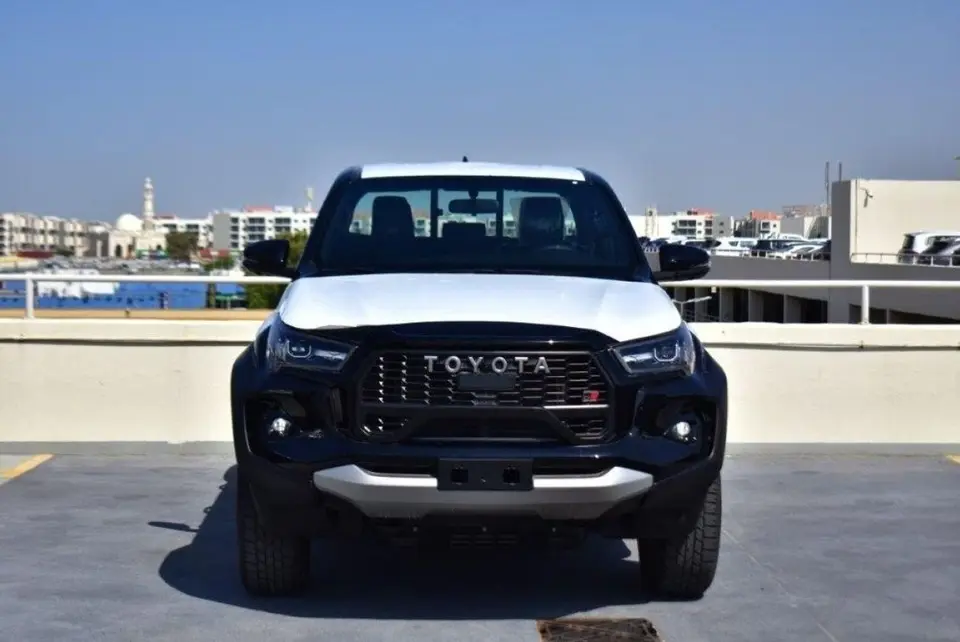 Toyota Hilux GR SPORT 2025