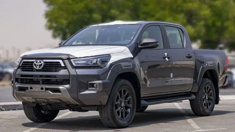 Toyota Hilux ADVENTURE 2024