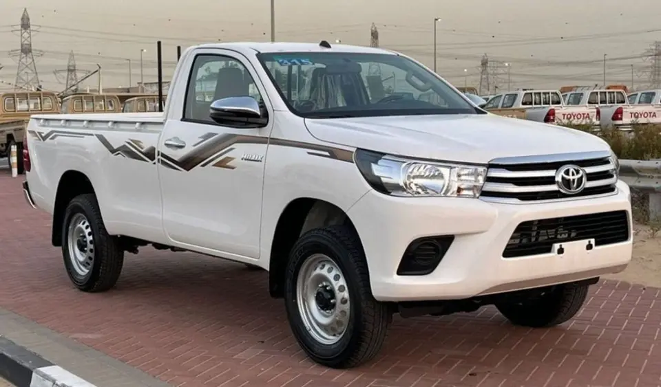 Toyota Hilux GLX 2024