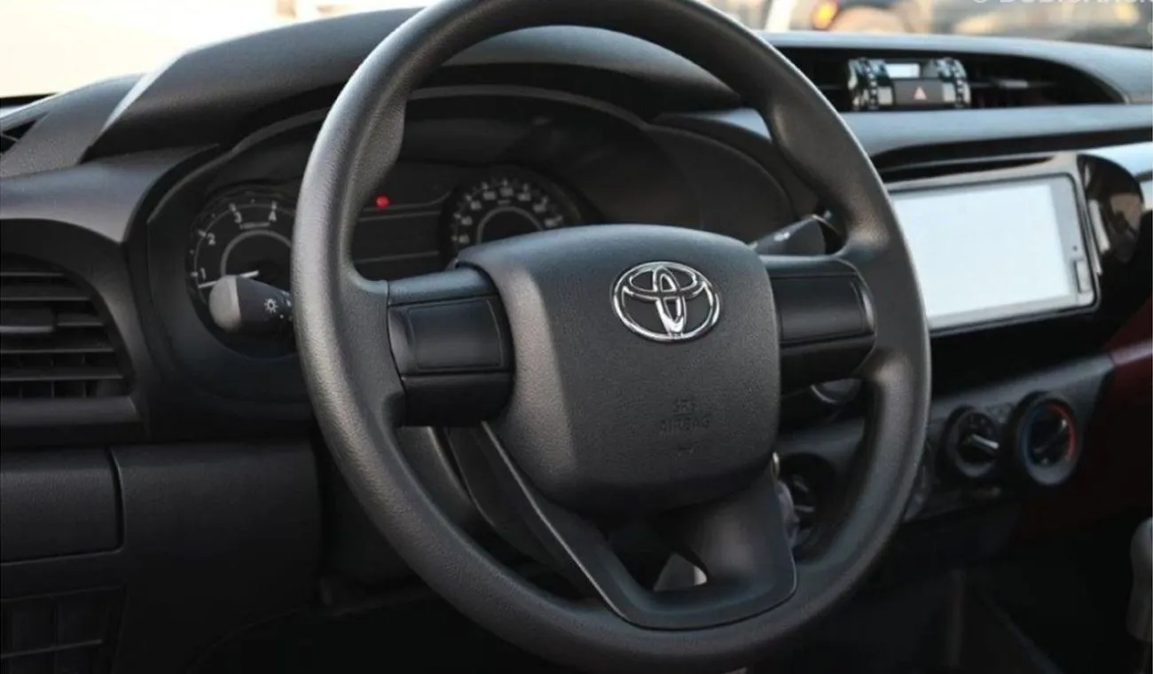 Toyota Hilux GLX 2024 — фото 11