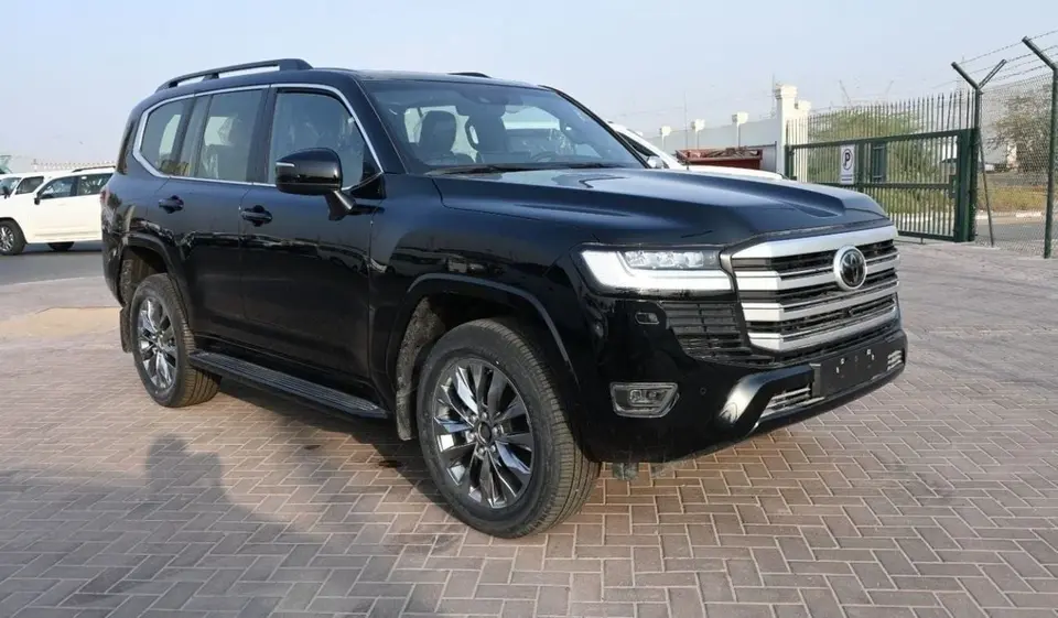 Toyota Land Cruiser GXR 2022