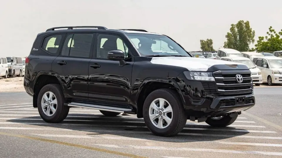 Toyota Land Cruiser GXR 2024