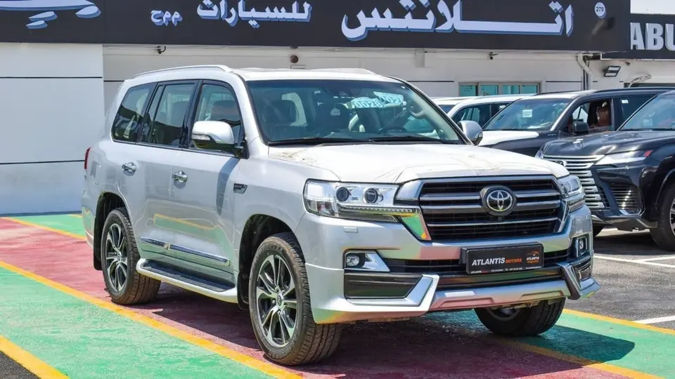 Toyota Land Cruiser VXR 2021