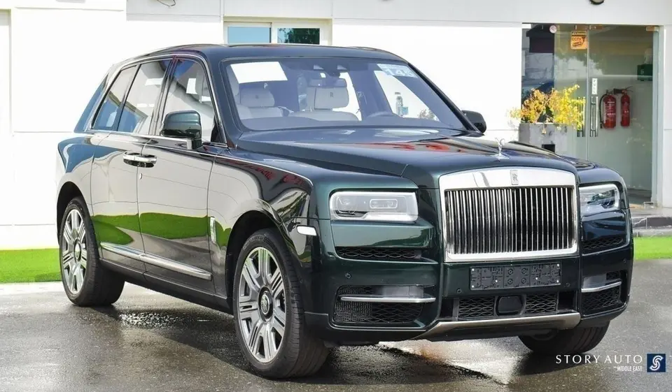 Rolls-Royce Cullinan STANDARD 2022