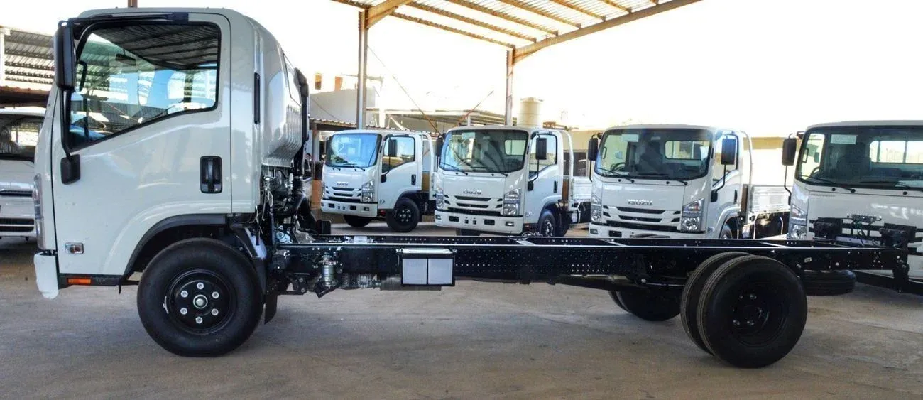 Isuzu NPR 85 2026