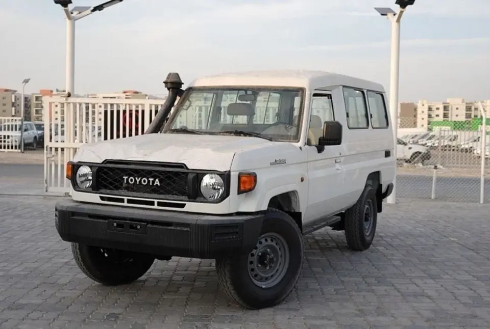 Toyota Land Cruiser 70 LC 78 HARDTOP 4.0L MT 2026