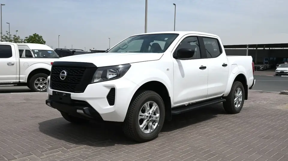 Nissan Navara 2023
