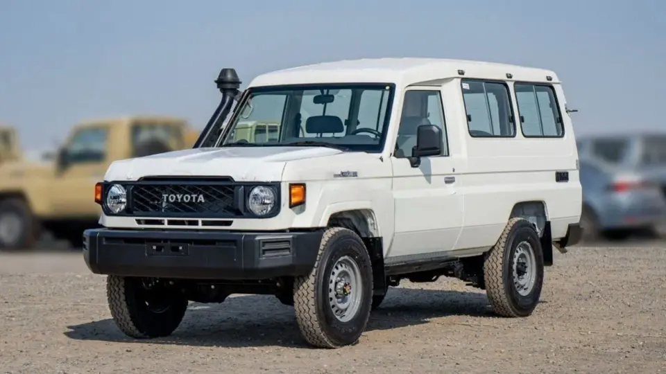Toyota Land Cruiser 70 LC 78 HARDTOP 4.0L MT 2025