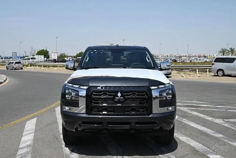 Mitsubishi L200 GLS 2025