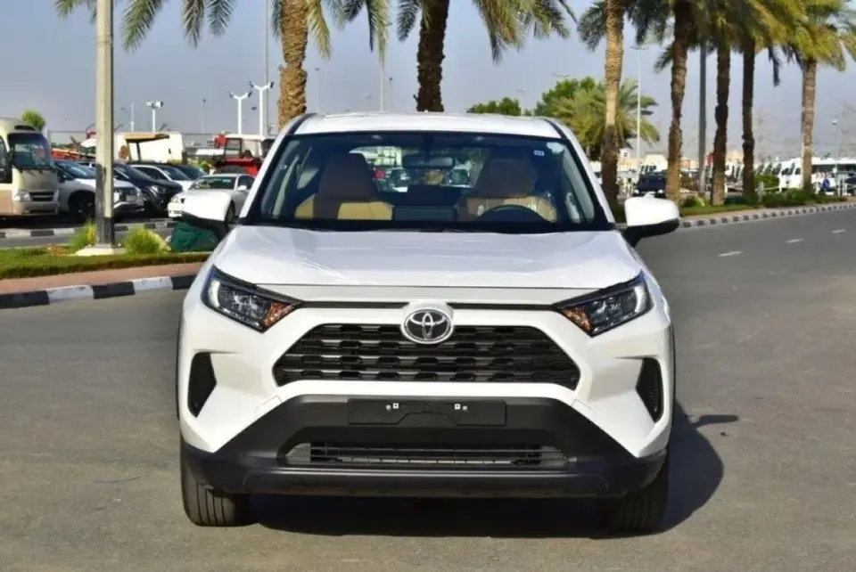 Toyota RAV4 LE 2023
