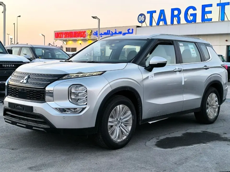 Mitsubishi Outlander GLX MIDLINE 2025