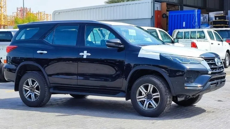 Toyota Fortuner EXR 2025