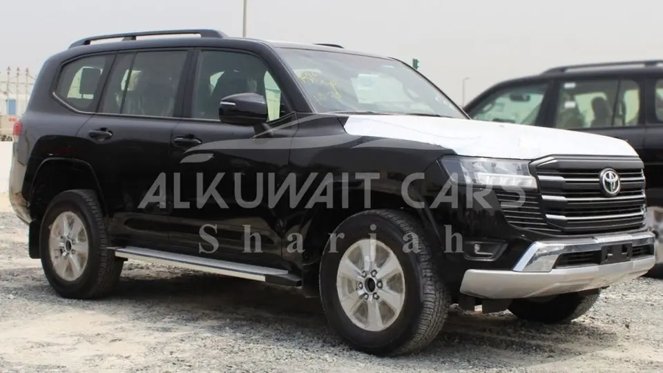 Toyota Land Cruiser GXR 2025