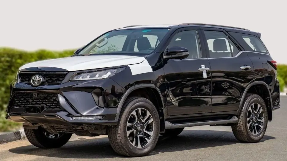 Toyota Fortuner VX2 2024