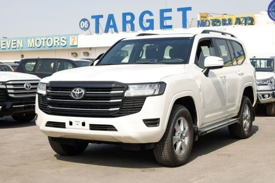 Toyota Land Cruiser GXR 2025