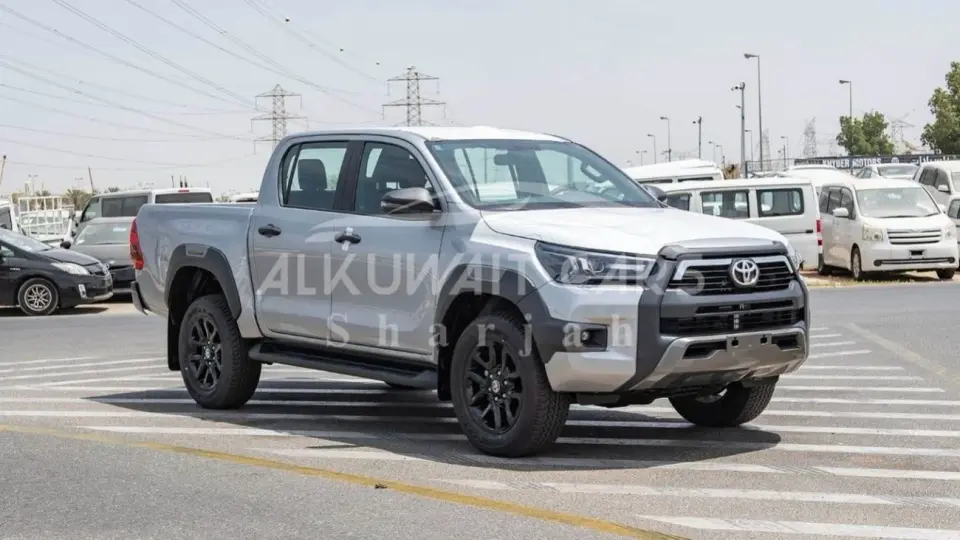 Toyota Hilux ADVENTURE 2026
