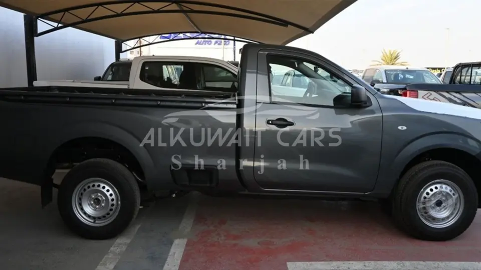 Nissan Navara 2023