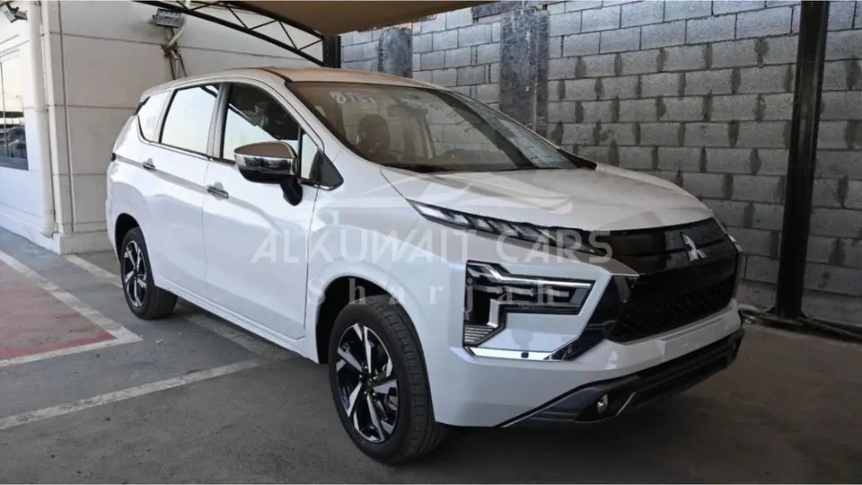 Mitsubishi Xpander HIGH LINE 2023