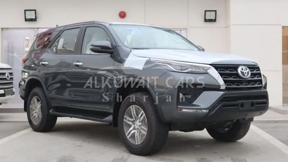 Toyota Fortuner VX1 2023