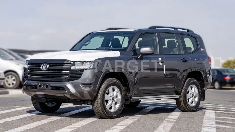 Toyota Land Cruiser GXR 2024