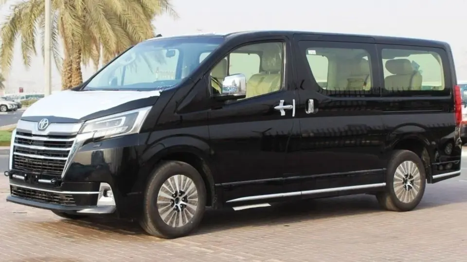 Toyota Granvia PREMIUM 2026