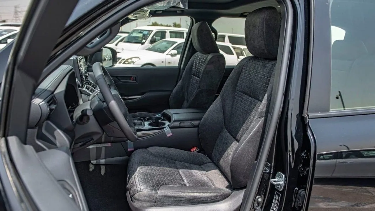 Toyota Land Cruiser GXR 2025 — фото 13