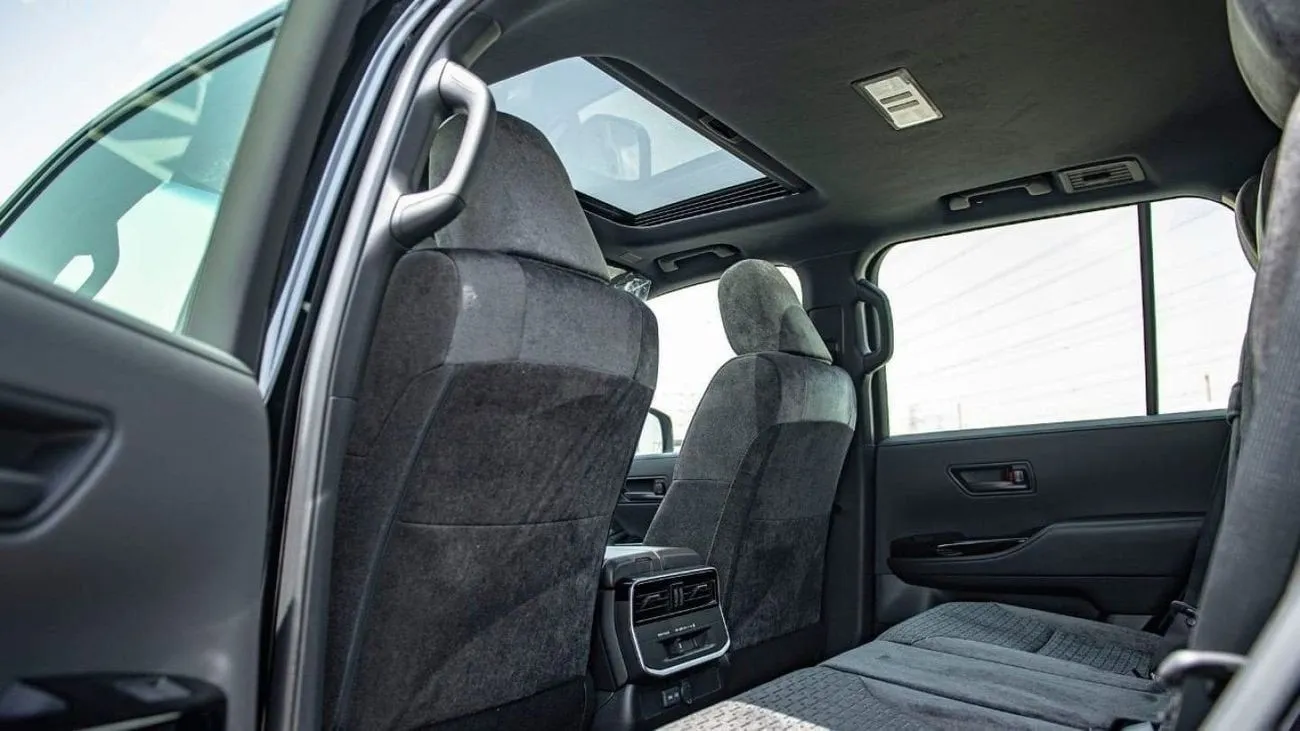 Toyota Land Cruiser GXR 2025 — фото 10
