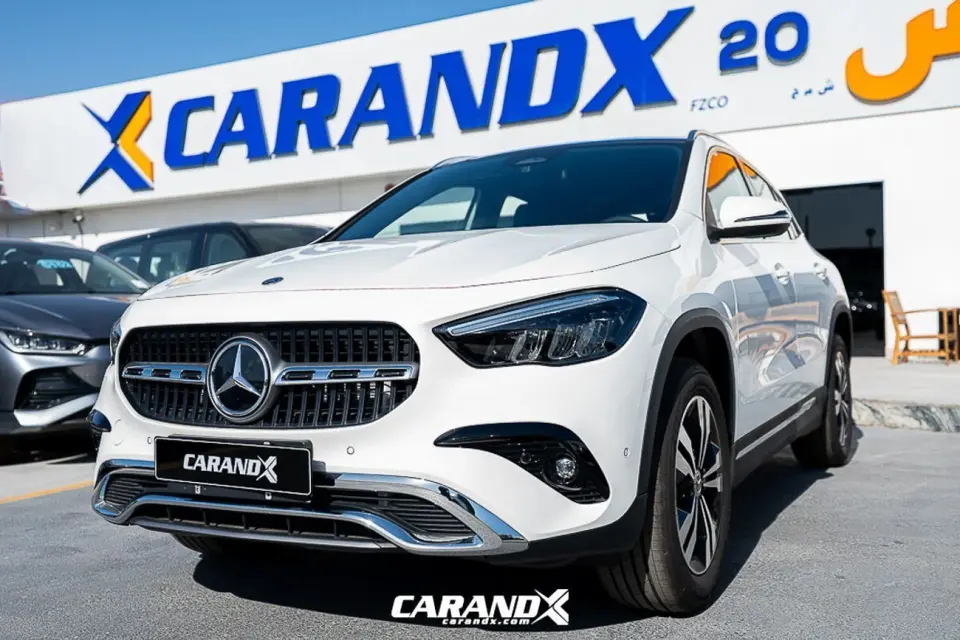 Mercedes-Benz GLA 200 STANDARD 2025