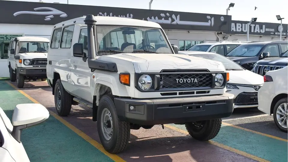 Toyota Land Cruiser 70 LC 78 HARDTOP 4.0L AT 2024