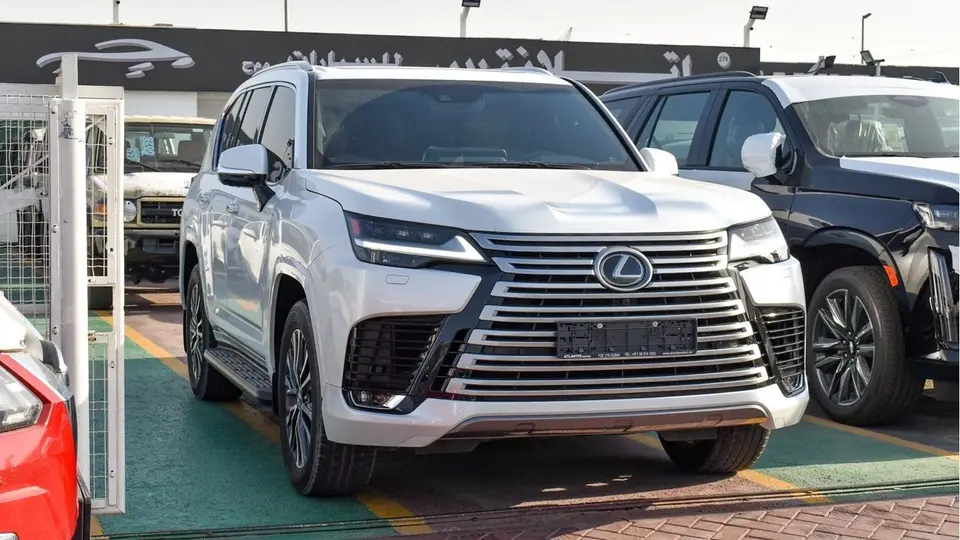 Lexus LX600 SIGNATURE 2023