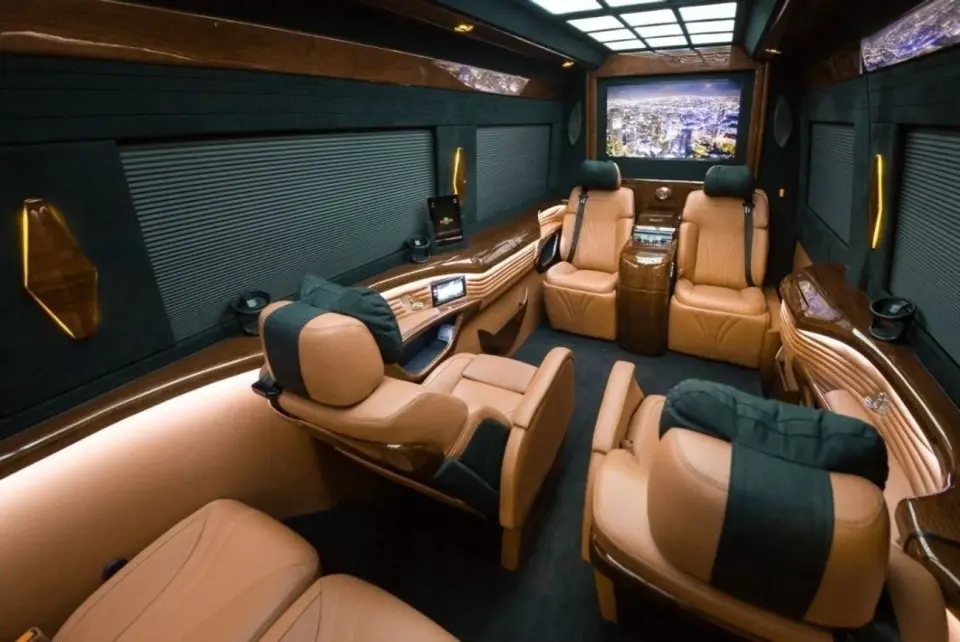 Mercedes-Benz Sprinter STANDARD 2026