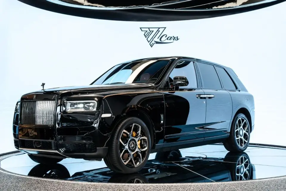 Rolls-Royce Cullinan BLACK BADGE 2023