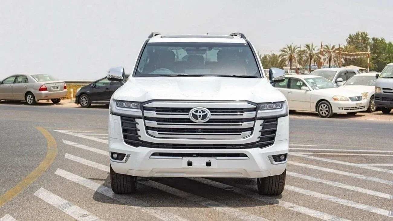 Toyota Land Cruiser VXR 2025 — фото 3