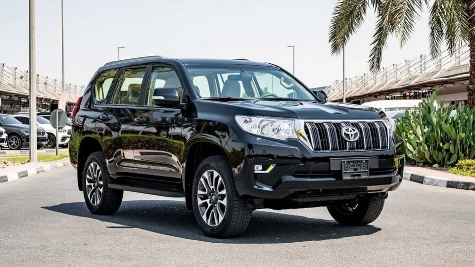 Toyota Prado GXR 2023
