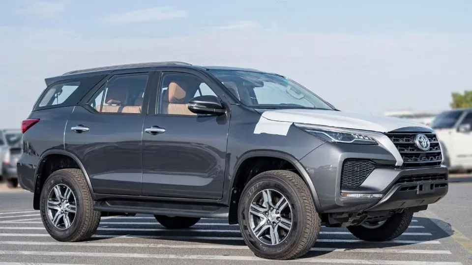 Toyota Fortuner EXR 2025
