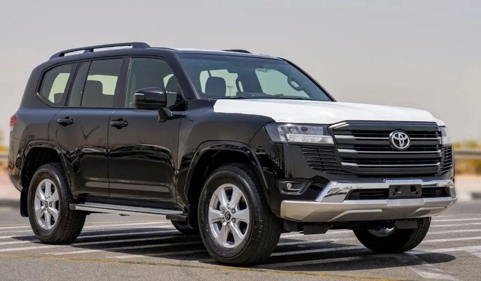 Toyota Land Cruiser GXR 2025
