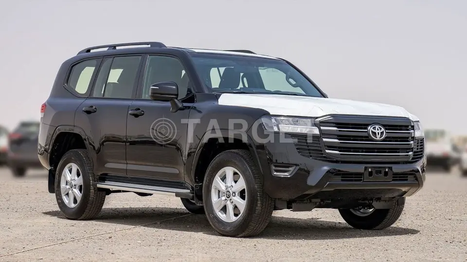 Toyota Land Cruiser GXR 2025