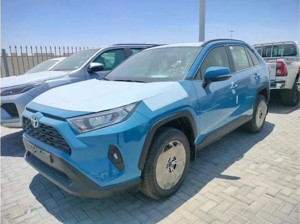 Toyota RAV4 XLE 2023