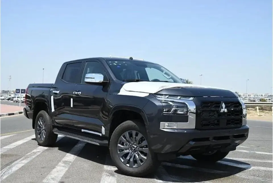 Mitsubishi L200 GLS 2025