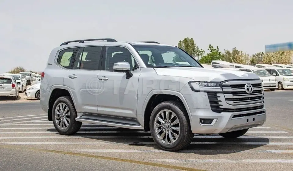 Toyota Land Cruiser VXR 2024
