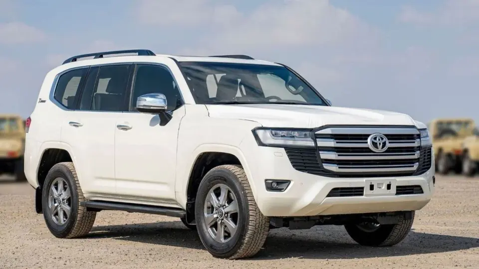 Toyota Land Cruiser VX 2024
