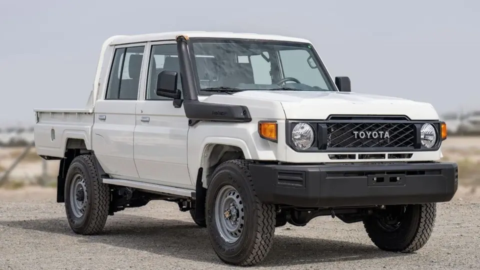 Toyota Land Cruiser Pick Up 2024