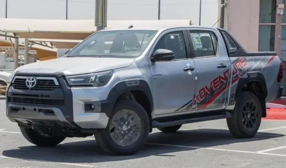 Toyota Hilux ADVENTURE 2024