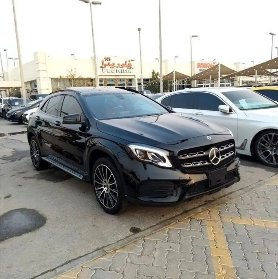 Mercedes-Benz GLA250 STANDARD 2019