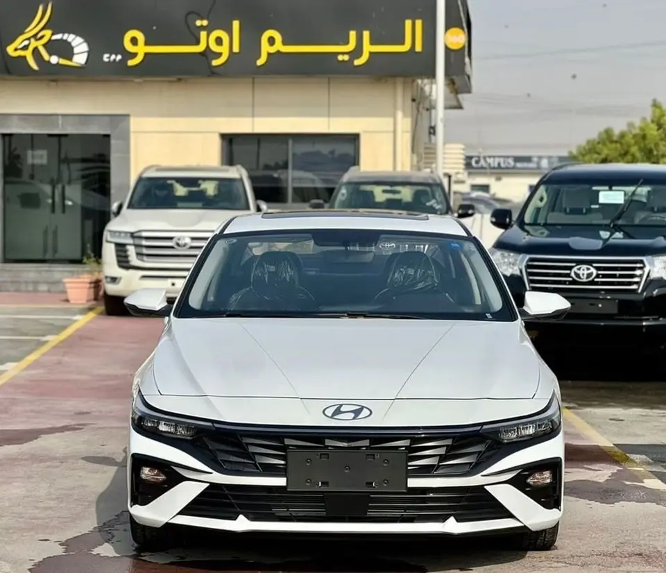 Hyundai Elantra SMART 2025