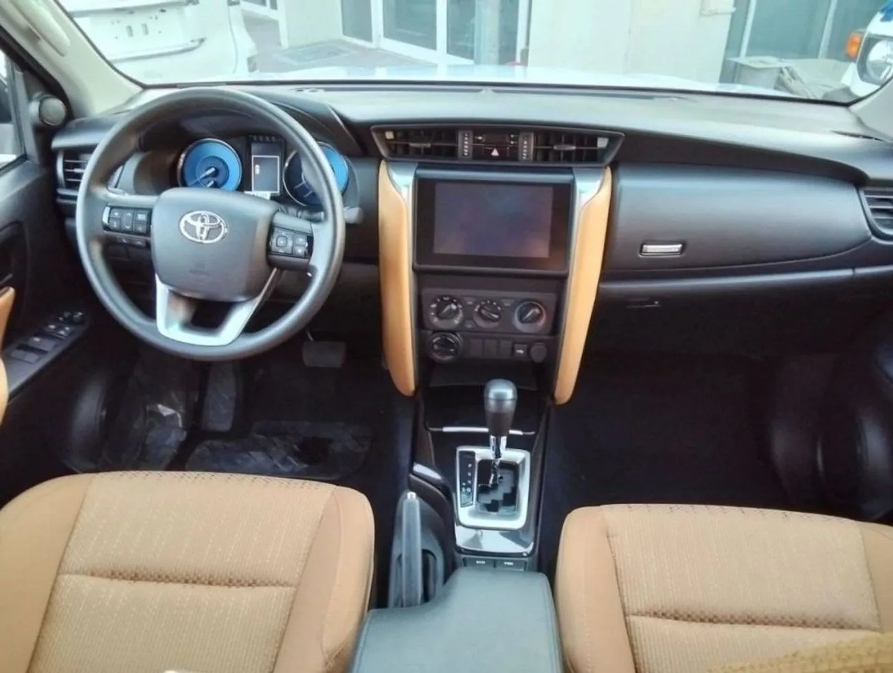 Toyota Fortuner GX2 2024 — фото 15