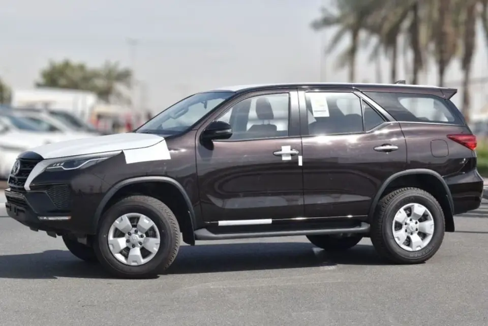 Toyota Fortuner GX2 2024