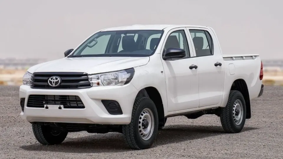 Toyota Hilux HILUX 2.4L MT DC 4WD DIESEL 2026