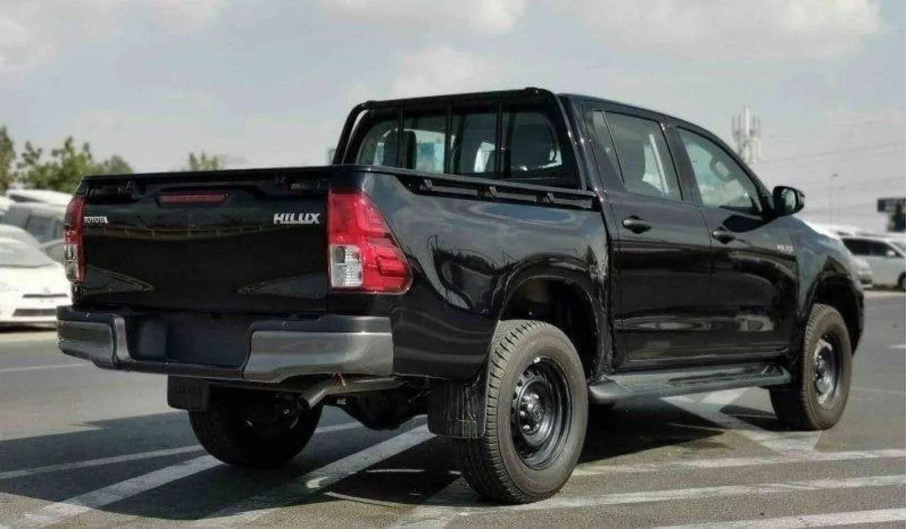 Toyota Hilux GL 2025 — фото 4