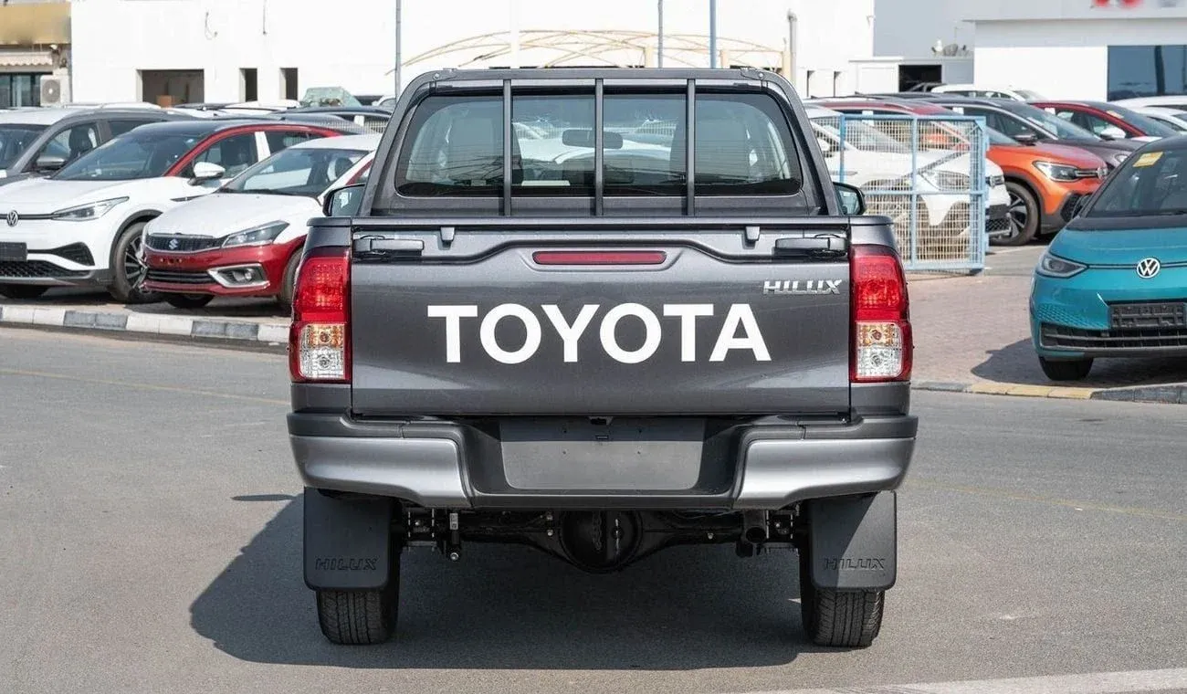 Toyota Hilux GL 2025 — фото 6